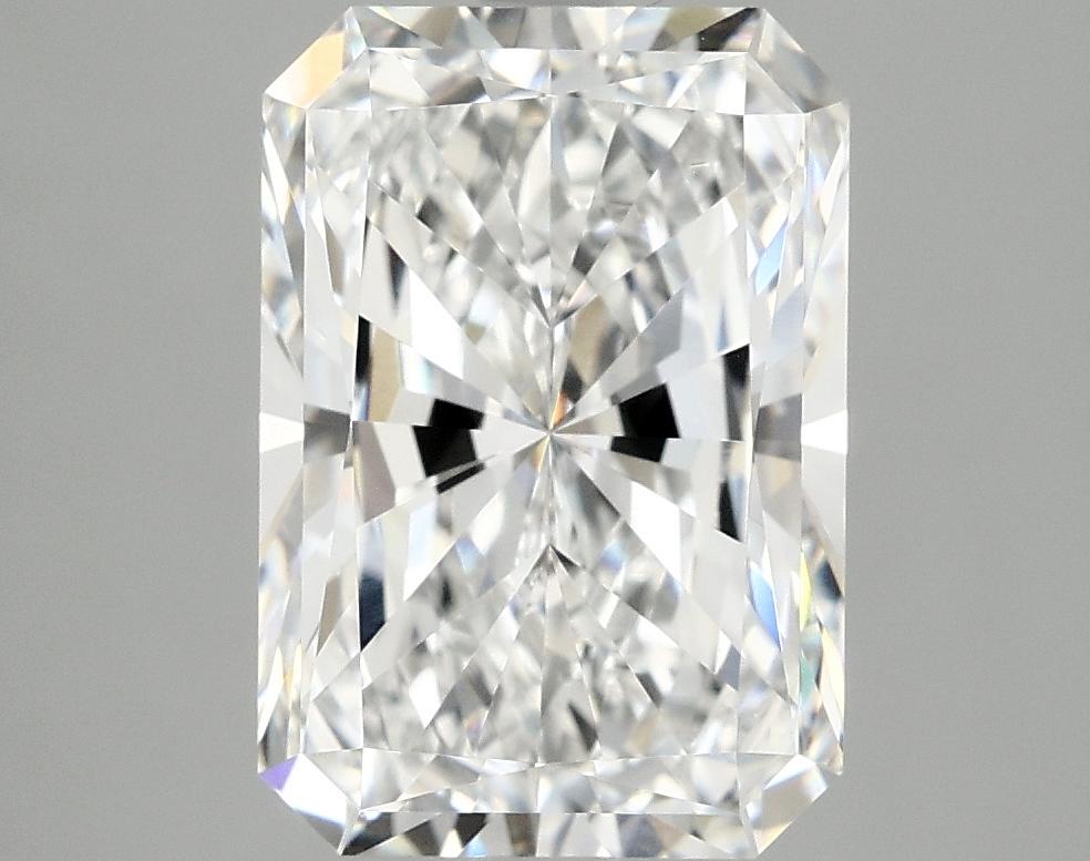 4.1 Carat Radiant Shaped Ideal Cut VVS2 IGI Certified Lab Grown Diamond