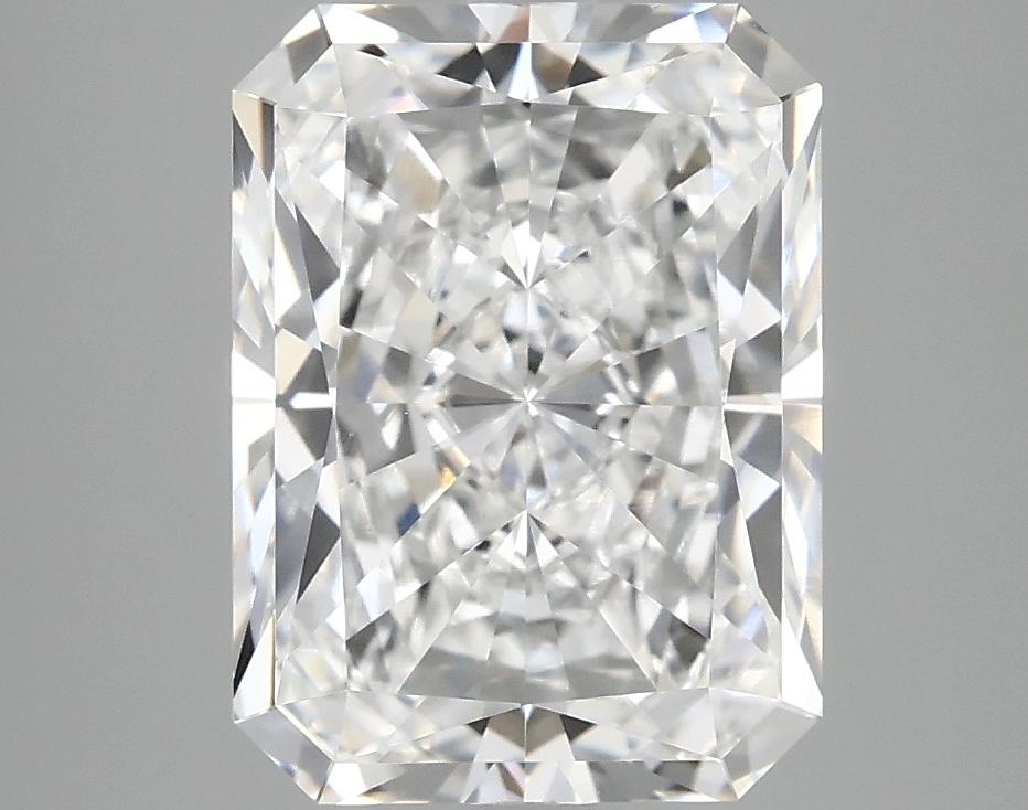 4.04 Carat Radiant Shaped Excellent Cut VVS2 IGI Certified Lab Grown Diamond