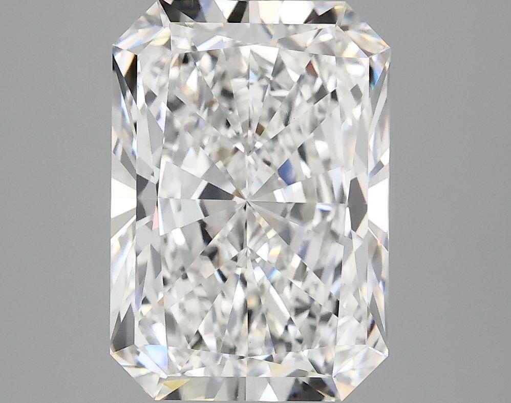 4.07 Carat Radiant Shaped Ideal Cut VVS2 IGI Certified Lab Grown Diamond