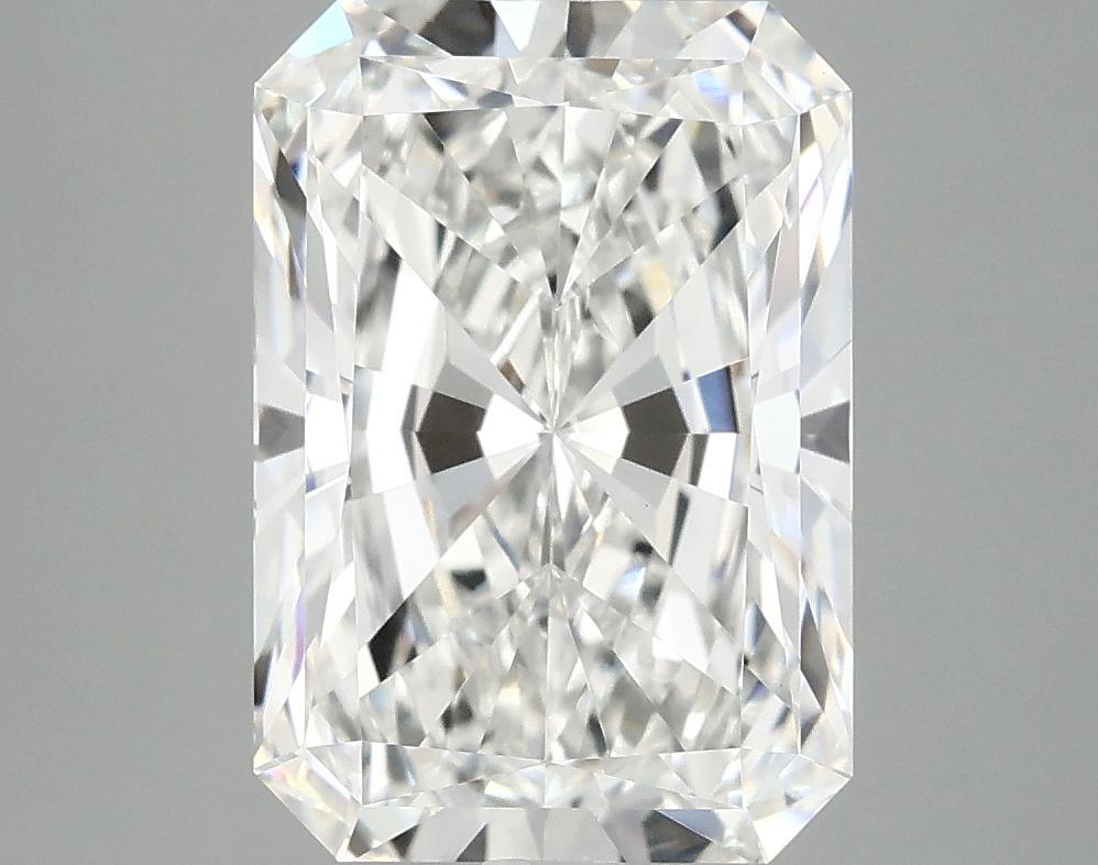 4.18 Carat Radiant Shaped Ideal Cut VVS2 IGI Certified Lab Grown Diamond