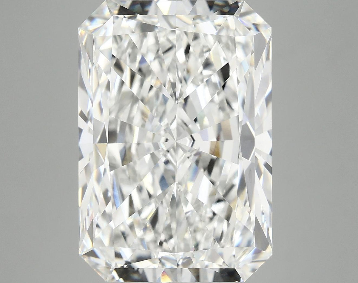 9.7 Carat Radiant Shaped Ideal Cut VVS2 IGI Certified Lab Grown Diamond