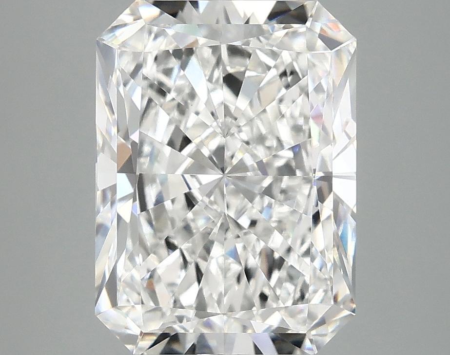 4.02 Carat Radiant Shaped Excellent Cut VVS2 IGI Certified Lab Grown Diamond