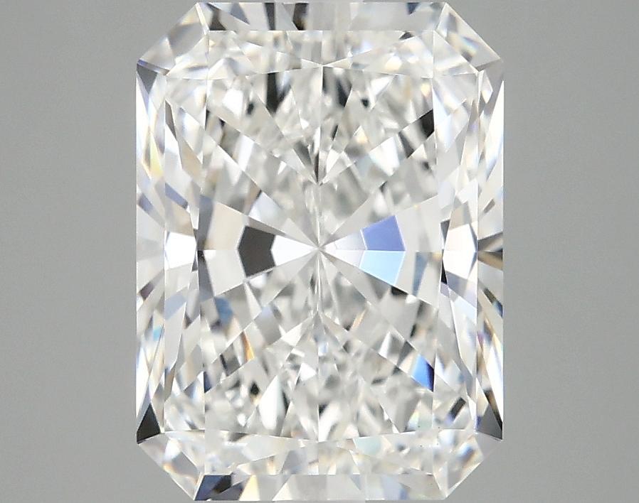 3.77 Carat Radiant Shaped Excellent Cut VS1 IGI Certified Lab Grown Diamond