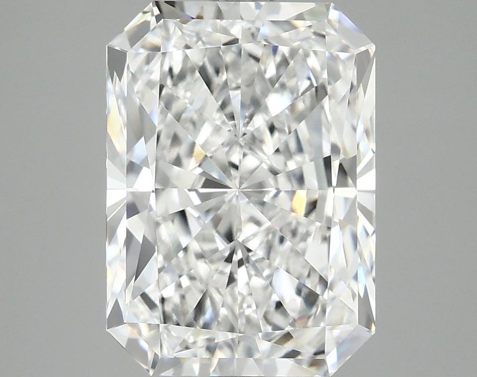 3.82 Carat Radiant Shaped Excellent Cut VVS2 IGI Certified Lab Grown Diamond