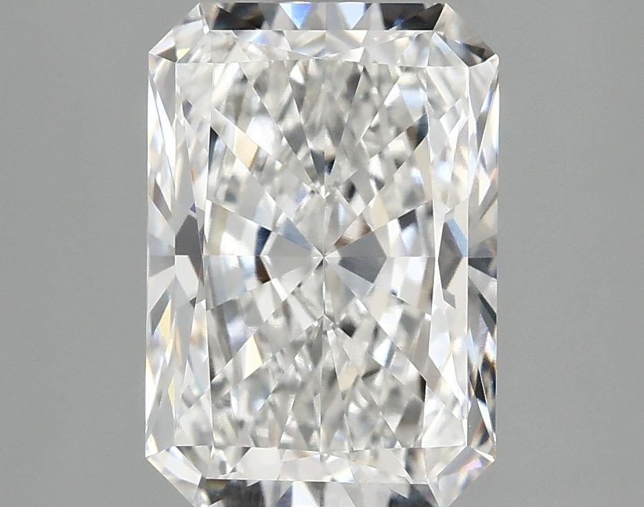 2.52 Carat Radiant Shaped Ideal Cut VVS2 IGI Certified Lab Grown Diamond