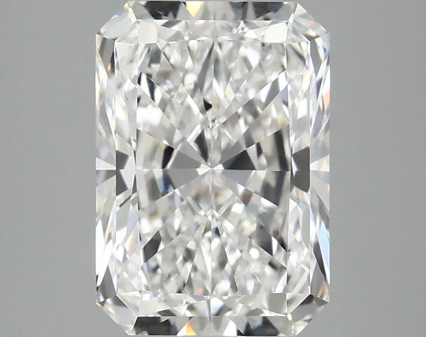 3.08 Carat Radiant Shaped Ideal Cut VVS2 IGI Certified Lab Grown Diamond