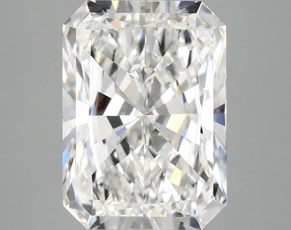 4.2 Carat Radiant Shaped Excellent Cut VS1 IGI Certified Lab Grown Diamond