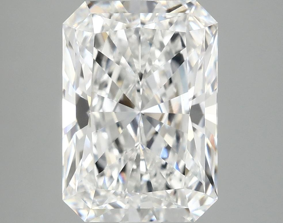 4.02 Carat Radiant Shaped Ideal Cut VVS2 IGI Certified Lab Grown Diamond