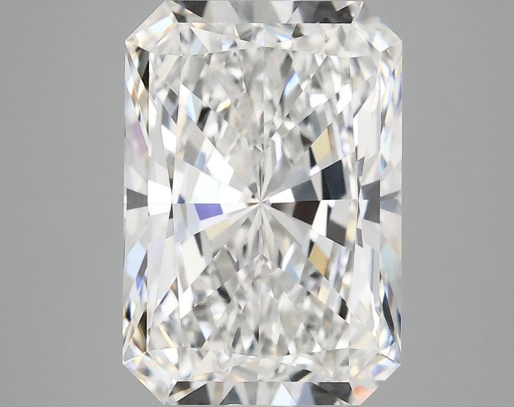 4.04 Carat Radiant Shaped Ideal Cut VVS2 IGI Certified Lab Grown Diamond