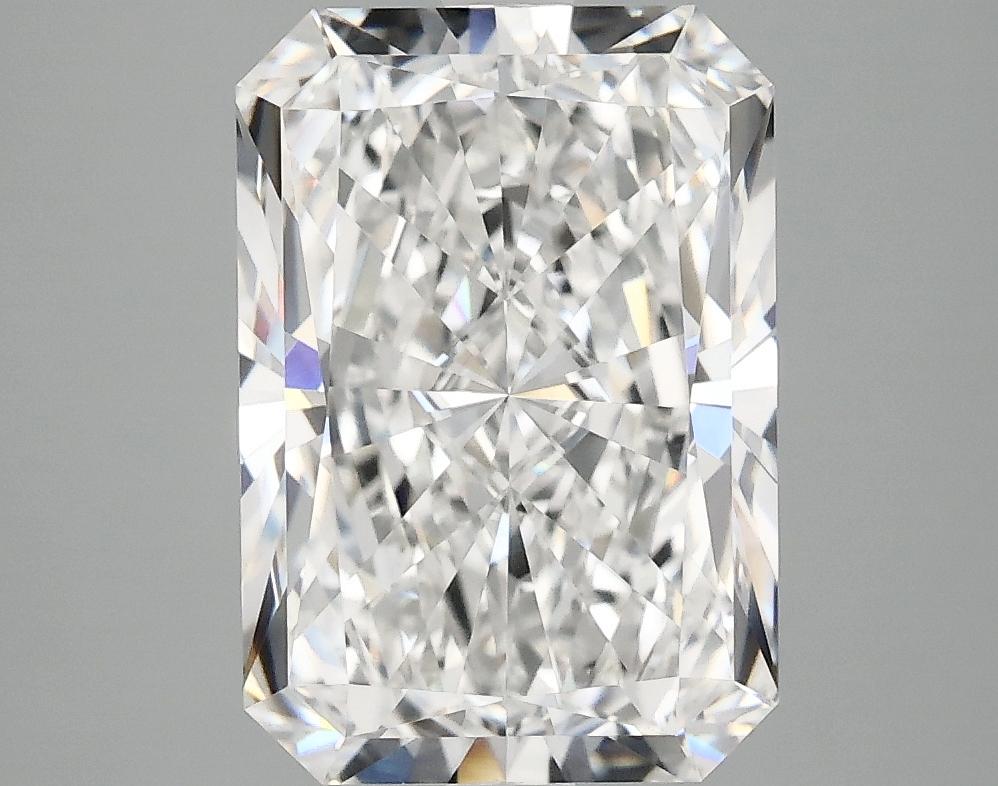 4.19 Carat Radiant Shaped Ideal Cut VVS2 IGI Certified Lab Grown Diamond