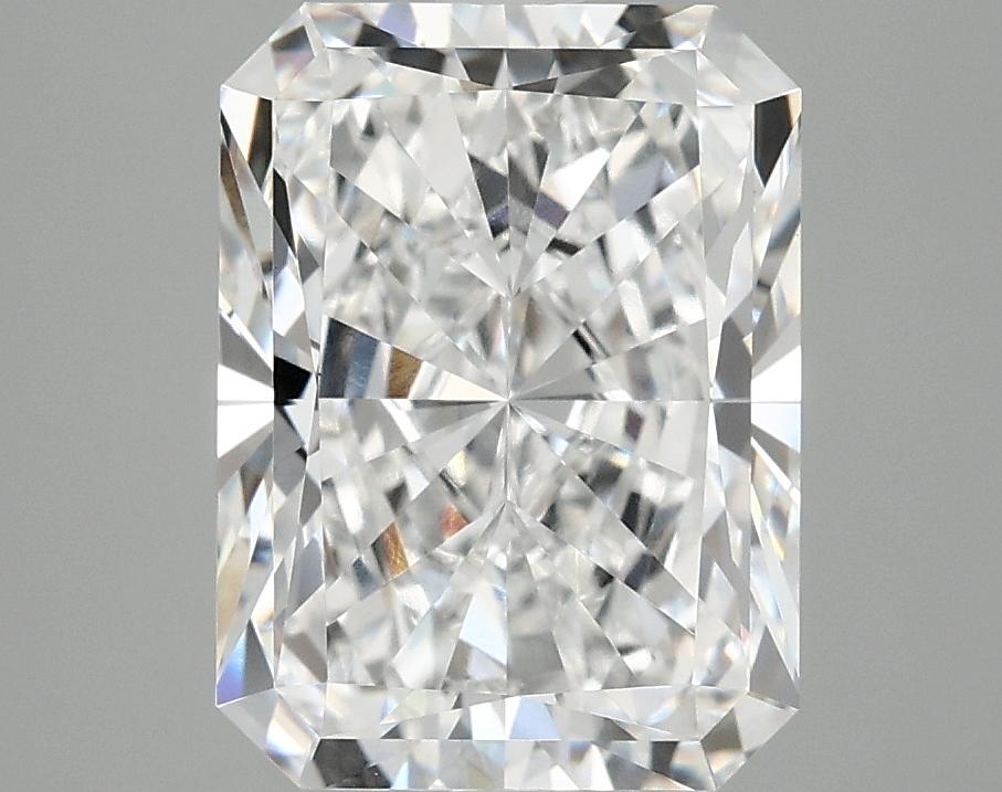 4.07 Carat Radiant Shaped Excellent Cut VVS2 IGI Certified Lab Grown Diamond