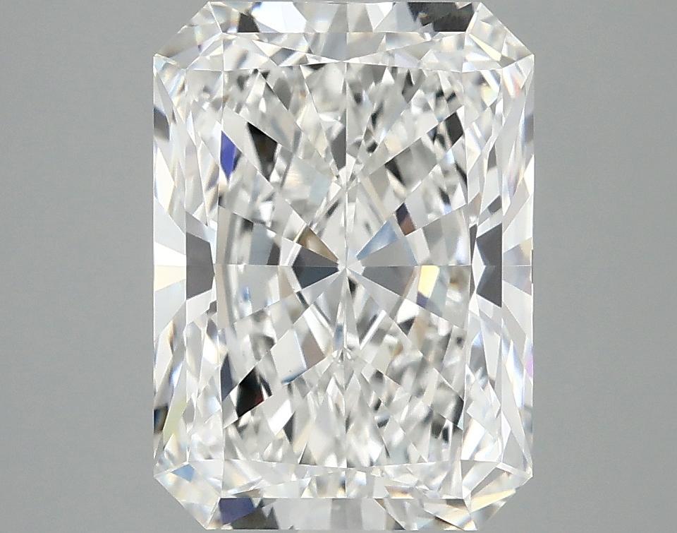 3.86 Carat Radiant Shaped Excellent Cut VVS2 IGI Certified Lab Grown Diamond