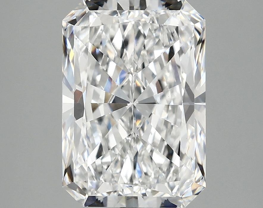3.07 Carat Radiant Shaped Ideal Cut VVS2 IGI Certified Lab Grown Diamond