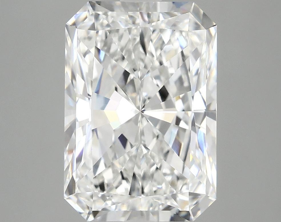 3.99 Carat Radiant Shaped Ideal Cut VVS2 IGI Certified Lab Grown Diamond