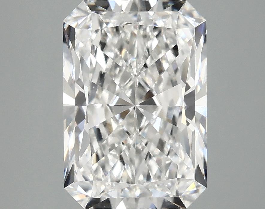 3.1 Carat Radiant Shaped Ideal Cut VVS2 IGI Certified Lab Grown Diamond