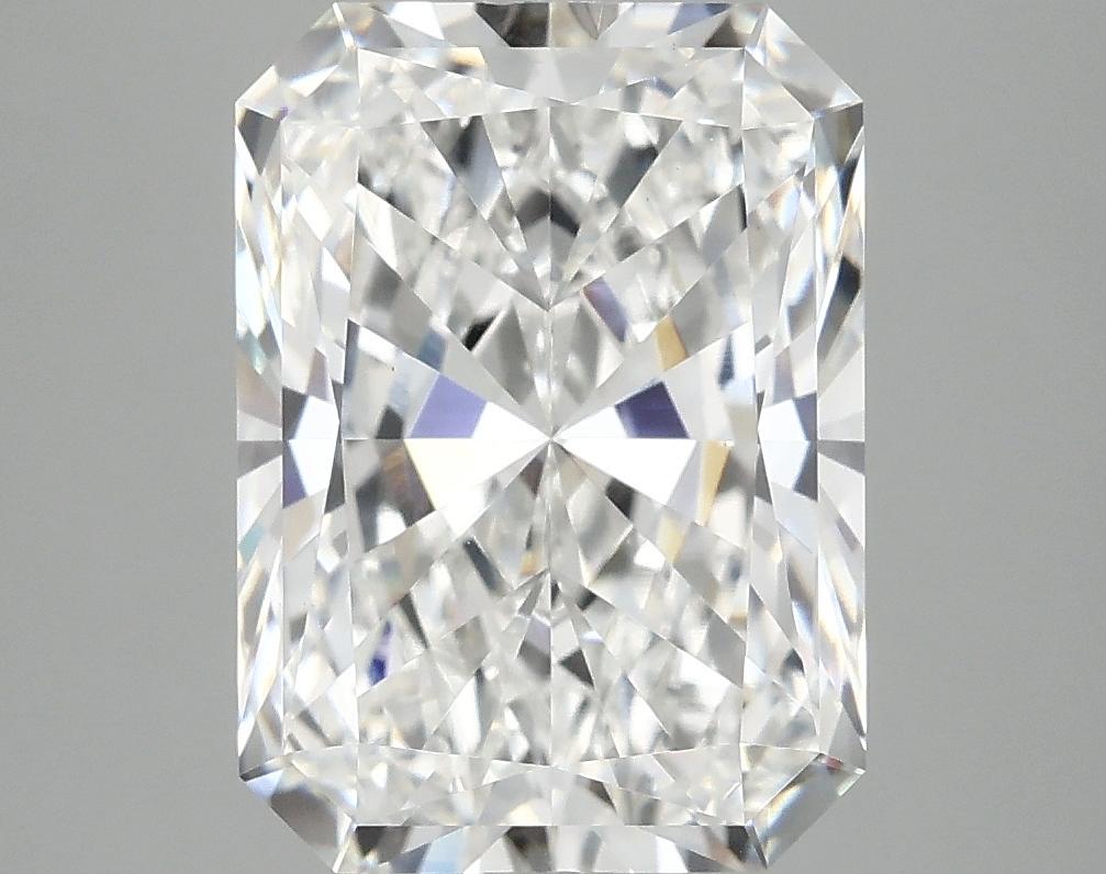 4.99 Carat Radiant Shaped Excellent Cut VS1 IGI Certified Lab Grown Diamond