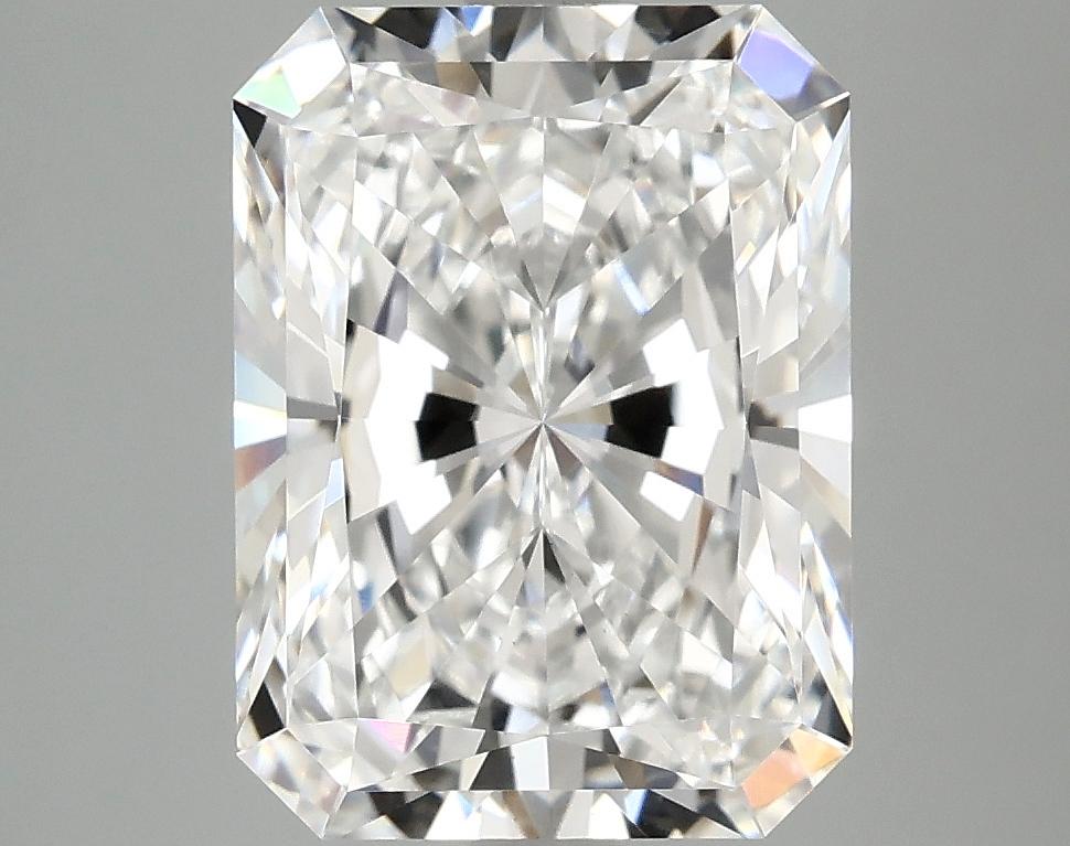 4.09 Carat Radiant Shaped Excellent Cut VVS2 IGI Certified Lab Grown Diamond