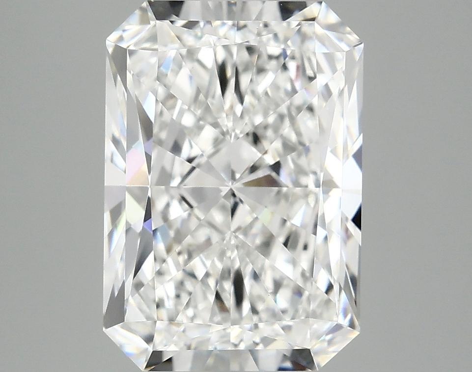 3.92 Carat Radiant Shaped Ideal Cut VVS2 IGI Certified Lab Grown Diamond
