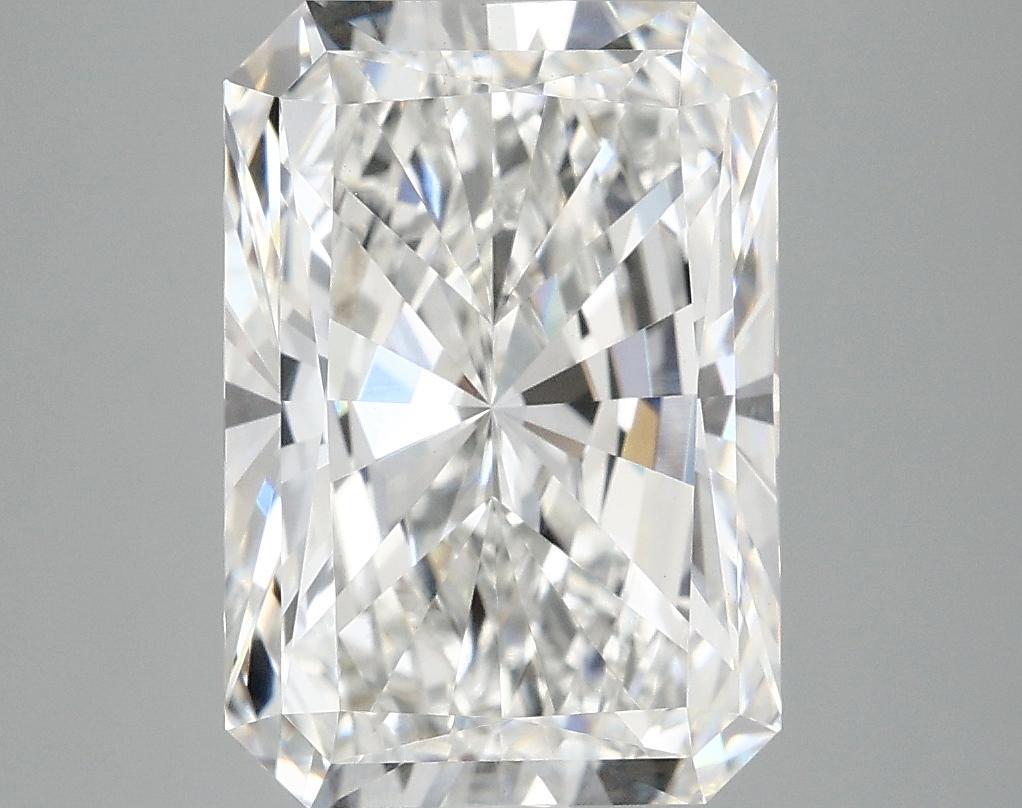 4.75 Carat Radiant Shaped Ideal Cut VS1 IGI Certified Lab Grown Diamond