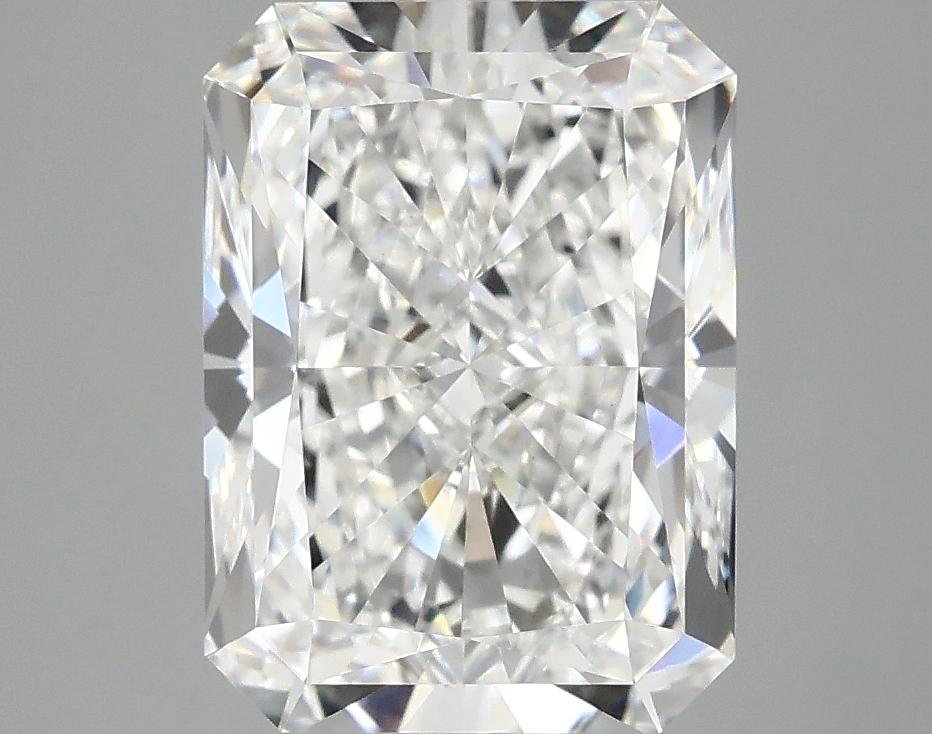 4.11 Carat Radiant Shaped Excellent Cut VVS2 IGI Certified Lab Grown Diamond