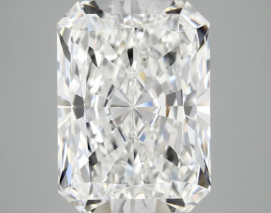 4.87 Carat Radiant Shaped Ideal Cut VS1 IGI Certified Lab Grown Diamond