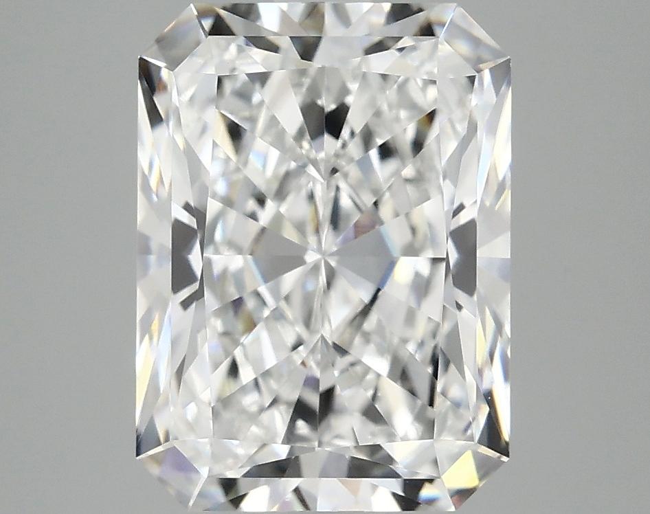 4.07 Carat Radiant Shaped Excellent Cut VVS2 IGI Certified Lab Grown Diamond