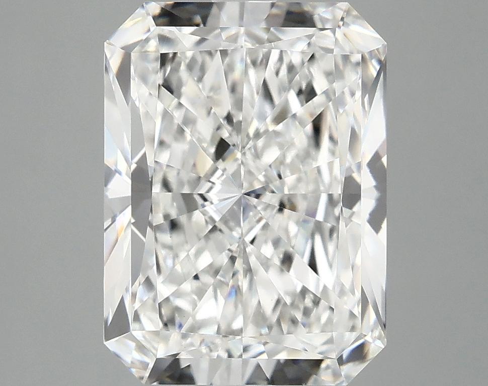 4.17 Carat Radiant Shaped Excellent Cut VVS2 IGI Certified Lab Grown Diamond