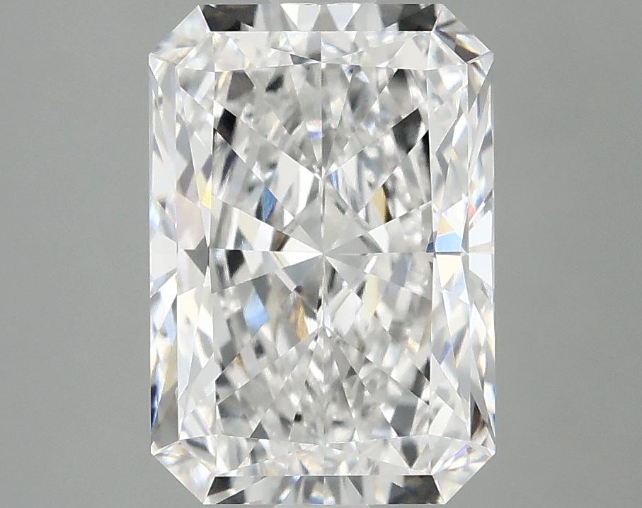 2.95 Carat Radiant Shaped Excellent Cut VVS2 IGI Certified Lab Grown Diamond