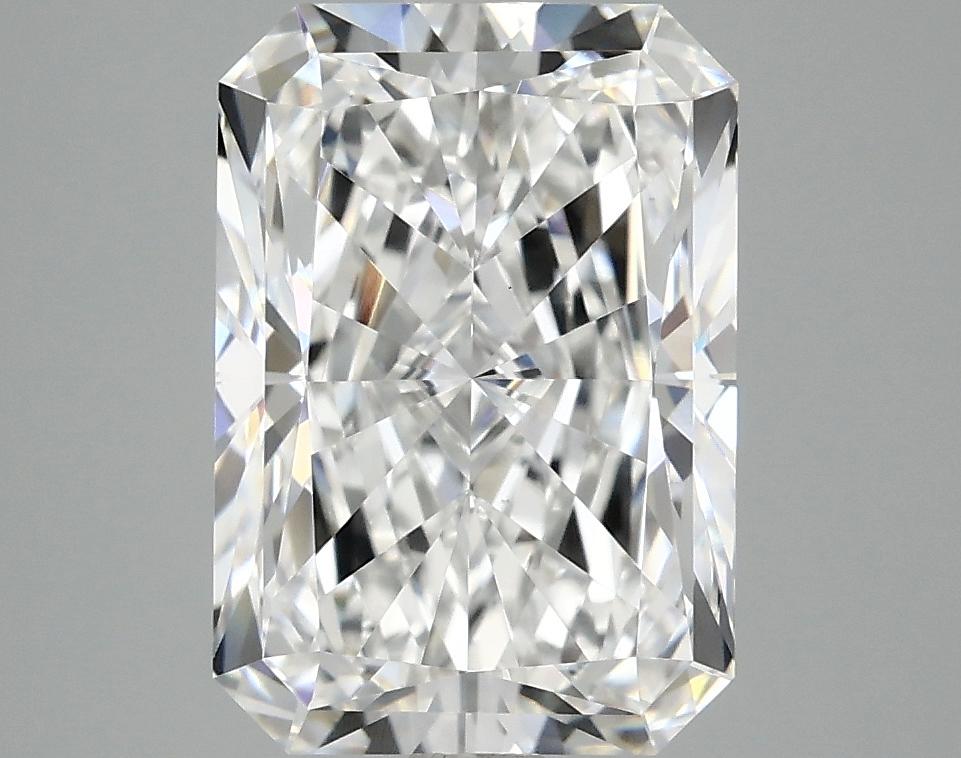 3.87 Carat Radiant Shaped Ideal Cut VS1 IGI Certified Lab Grown Diamond