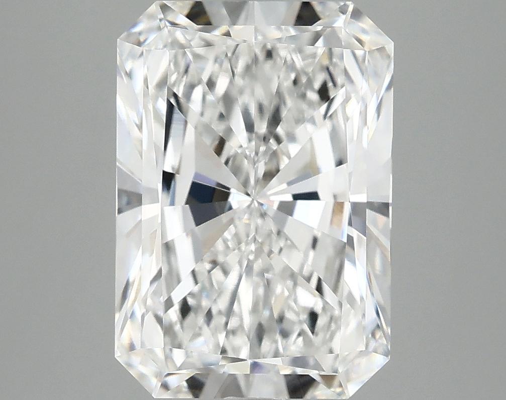 4.07 Carat Radiant Shaped Ideal Cut VVS2 IGI Certified Lab Grown Diamond