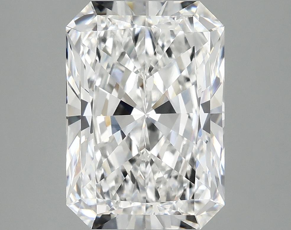 4.02 Carat Radiant Shaped Ideal Cut VVS2 IGI Certified Lab Grown Diamond