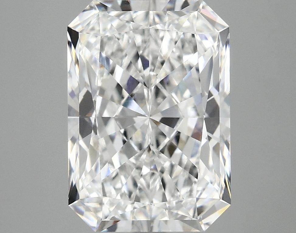 4.1 Carat Radiant Shaped Ideal Cut VVS2 IGI Certified Lab Grown Diamond
