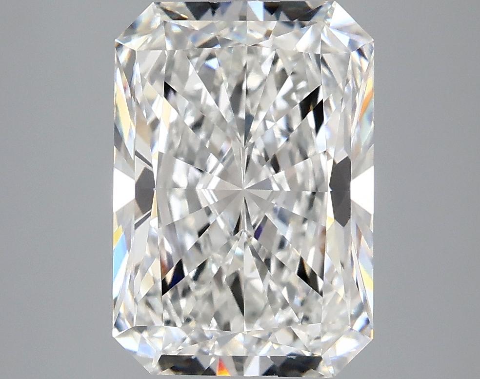 3.9 Carat Radiant Shaped Ideal Cut VVS2 IGI Certified Lab Grown Diamond