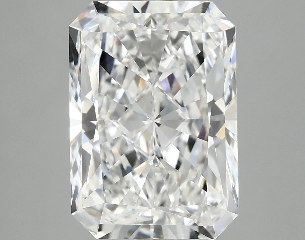 3.89 Carat Radiant Shaped Ideal Cut VVS2 IGI Certified Lab Grown Diamond