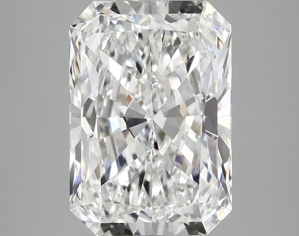 4.04 Carat Radiant Shaped Ideal Cut VVS2 IGI Certified Lab Grown Diamond