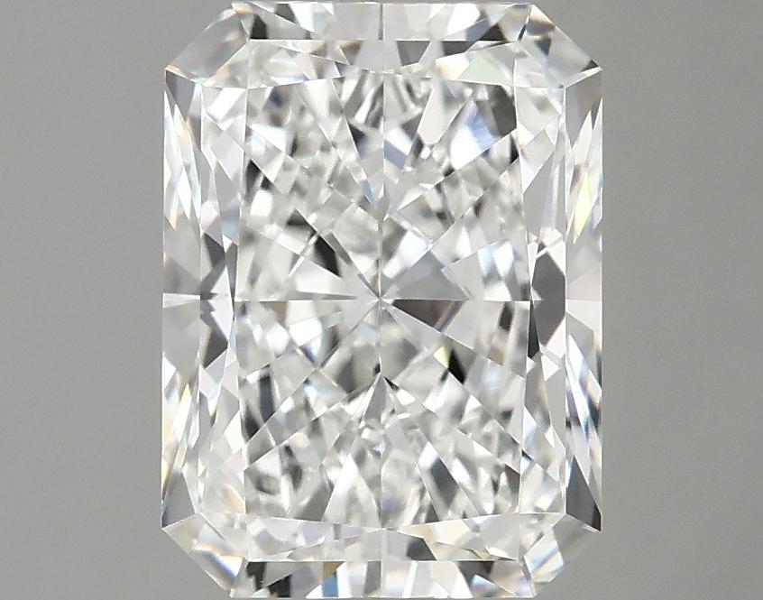 3.02 Carat Radiant Shaped Excellent Cut VVS2 IGI Certified Lab Grown Diamond