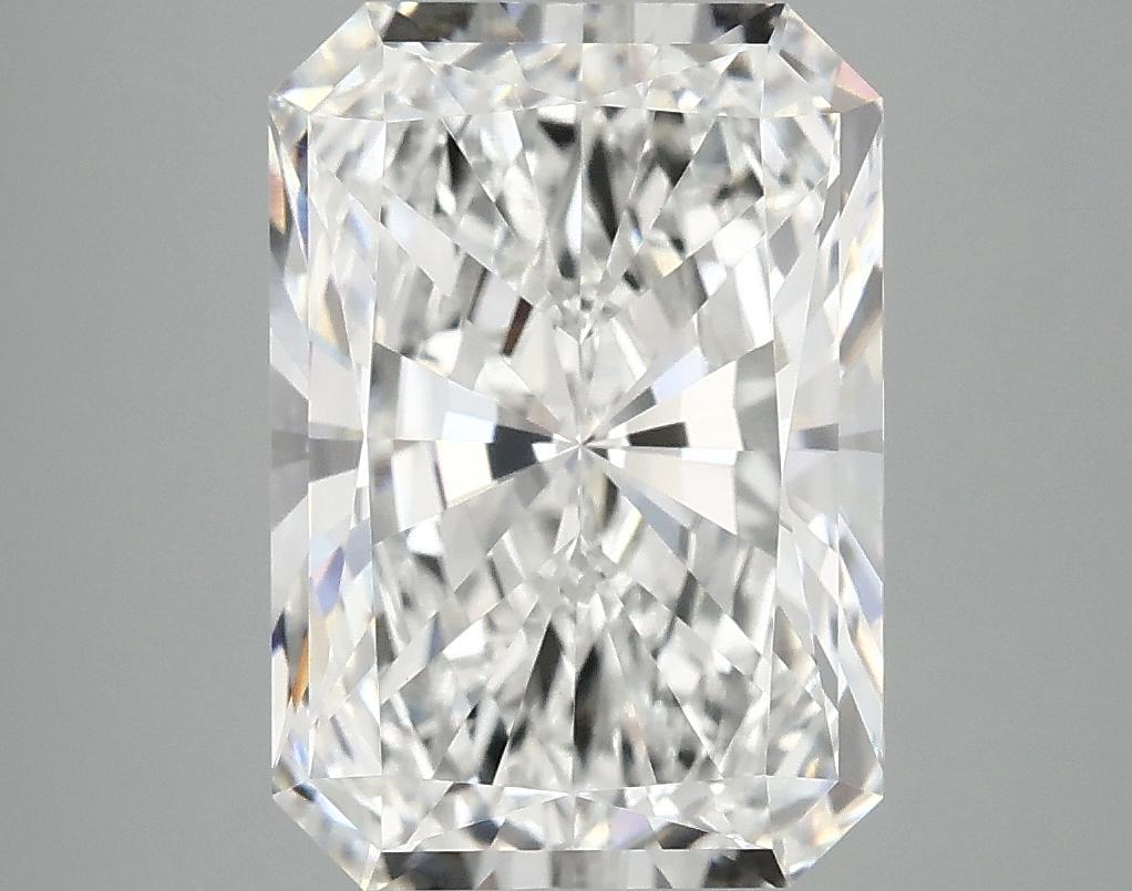4.61 Carat Radiant Shaped Ideal Cut VVS2 IGI Certified Lab Grown Diamond