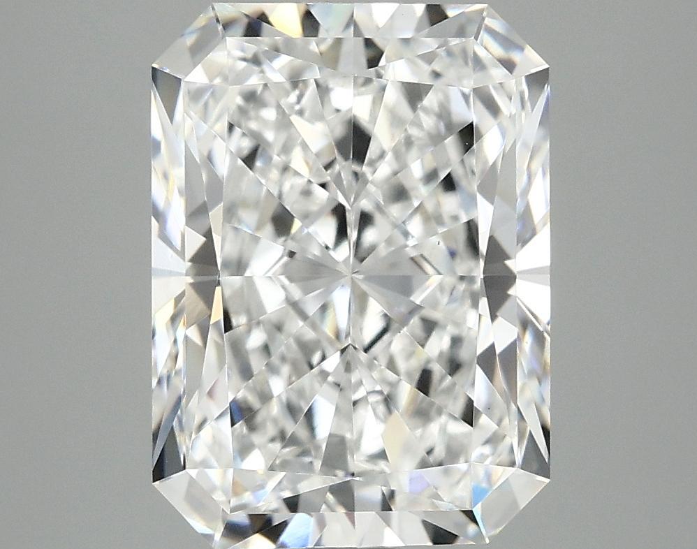 4.01 Carat Radiant Shaped Excellent Cut VS1 IGI Certified Lab Grown Diamond