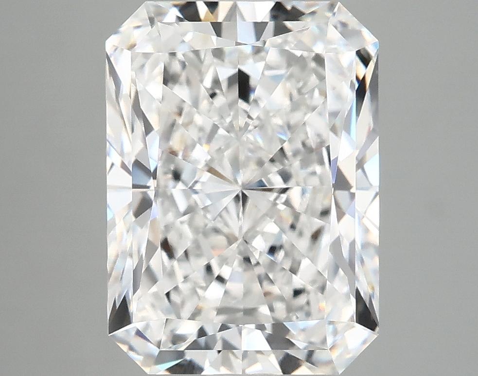 4.83 Carat Radiant Shaped Excellent Cut VVS2 IGI Certified Lab Grown Diamond