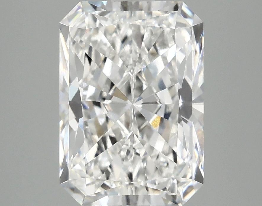 3.07 Carat Radiant Shaped Ideal Cut VVS2 IGI Certified Lab Grown Diamond
