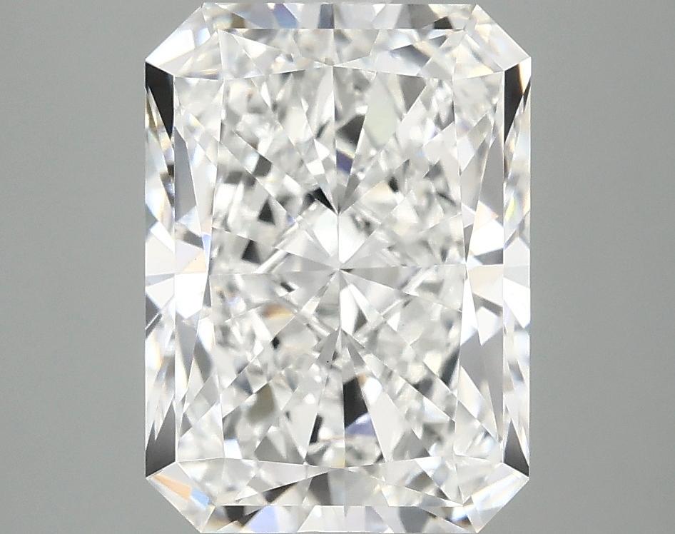 4.08 Carat Radiant Shaped Excellent Cut VS1 IGI Certified Lab Grown Diamond