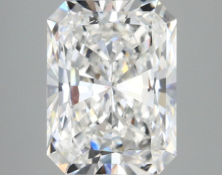 4.15 Carat Radiant Shaped Excellent Cut VS2 IGI Certified Lab Grown Diamond