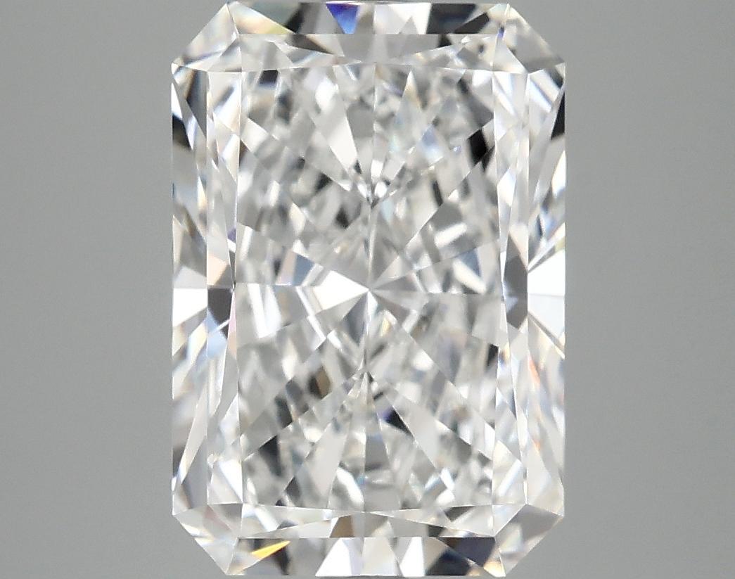 4.63 Carat Radiant Shaped Ideal Cut VVS2 IGI Certified Lab Grown Diamond