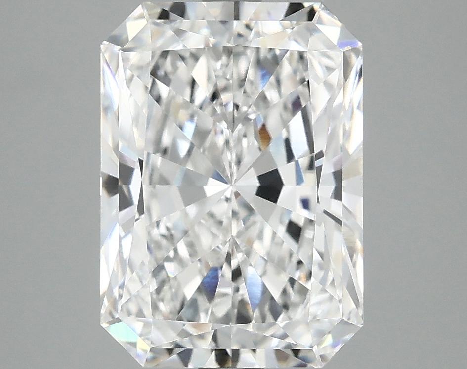 3.94 Carat Radiant Shaped Excellent Cut VS1 IGI Certified Lab Grown Diamond