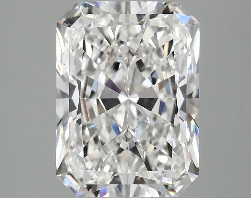 3.1 Carat Radiant Shaped Excellent Cut VS2 IGI Certified Lab Grown Diamond