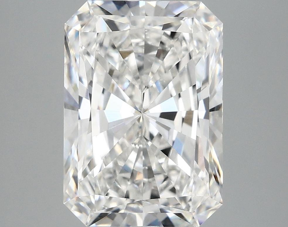 4.25 Carat Radiant Shaped Ideal Cut VVS2 IGI Certified Lab Grown Diamond