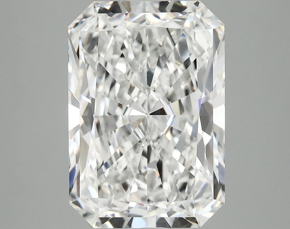 3.98 Carat Radiant Shaped Ideal Cut VVS2 IGI Certified Lab Grown Diamond