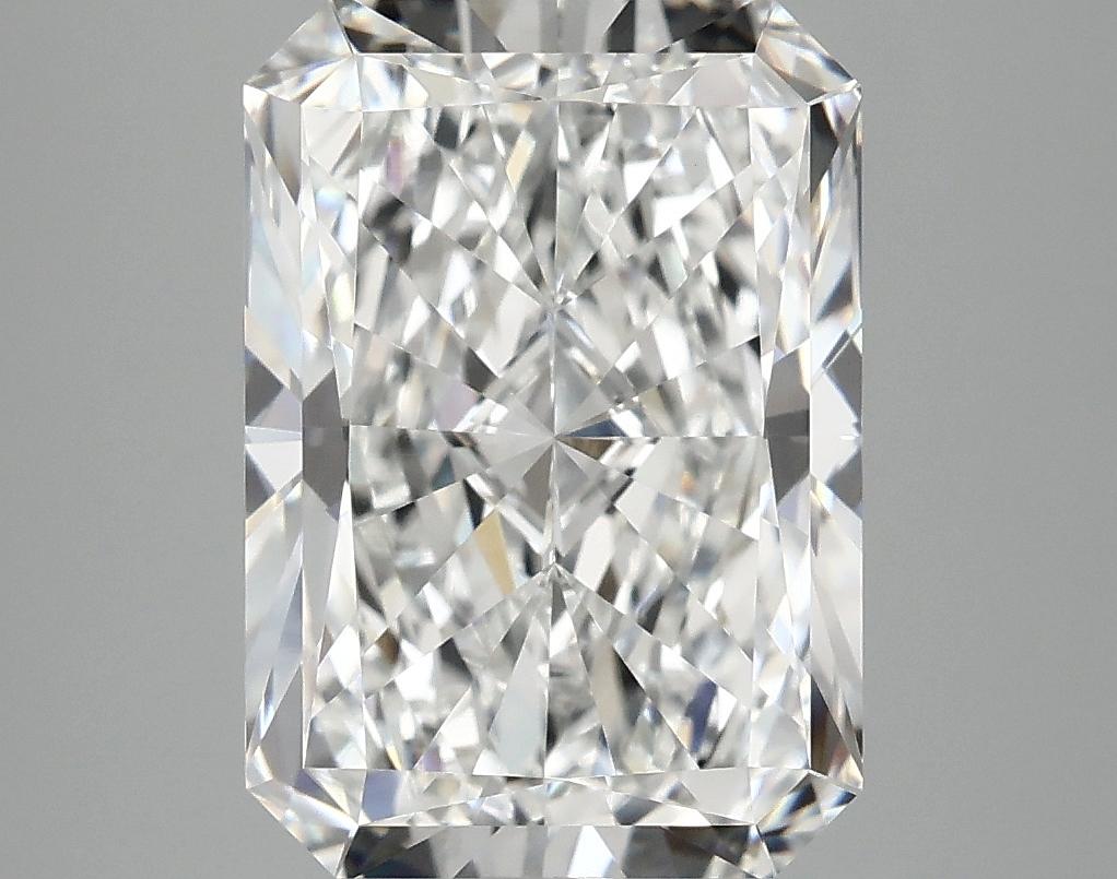 4.92 Carat Radiant Shaped Ideal Cut VVS2 IGI Certified Lab Grown Diamond