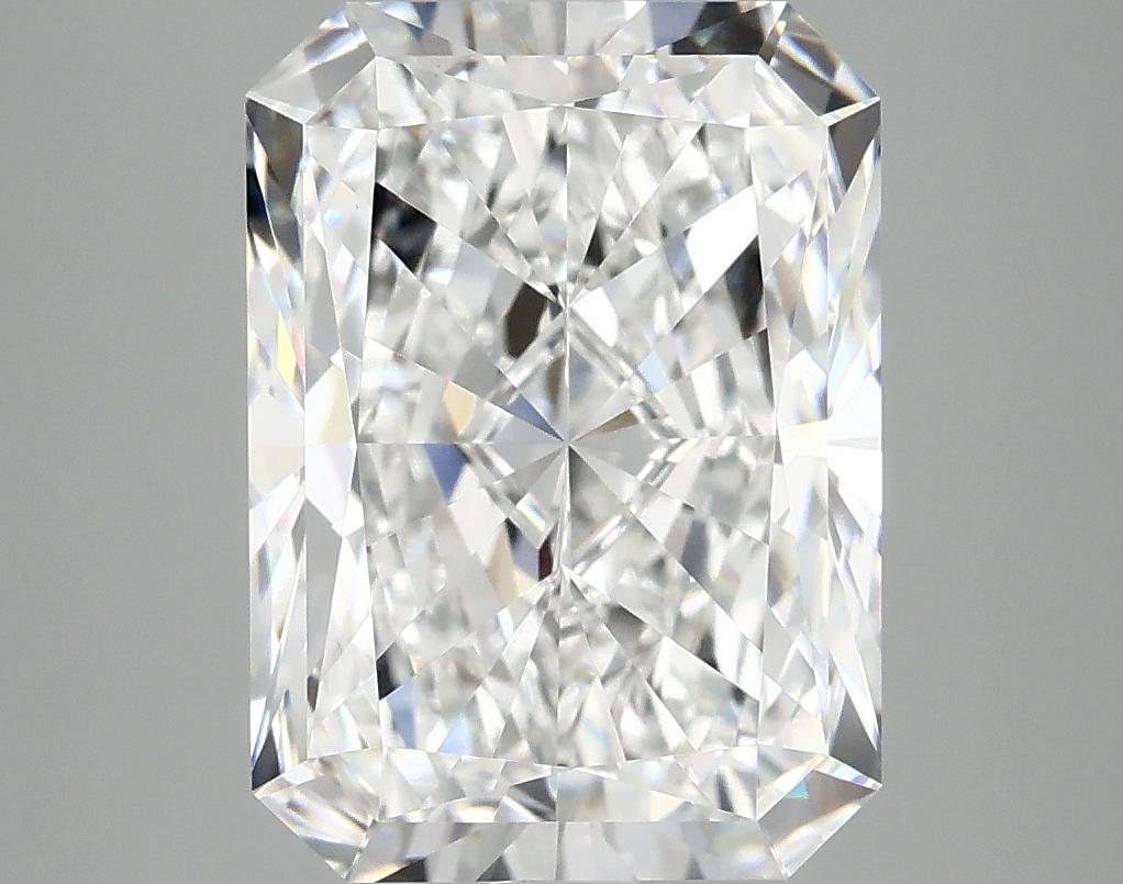 4.92 Carat Radiant Shaped Excellent Cut VS1 IGI Certified Lab Grown Diamond