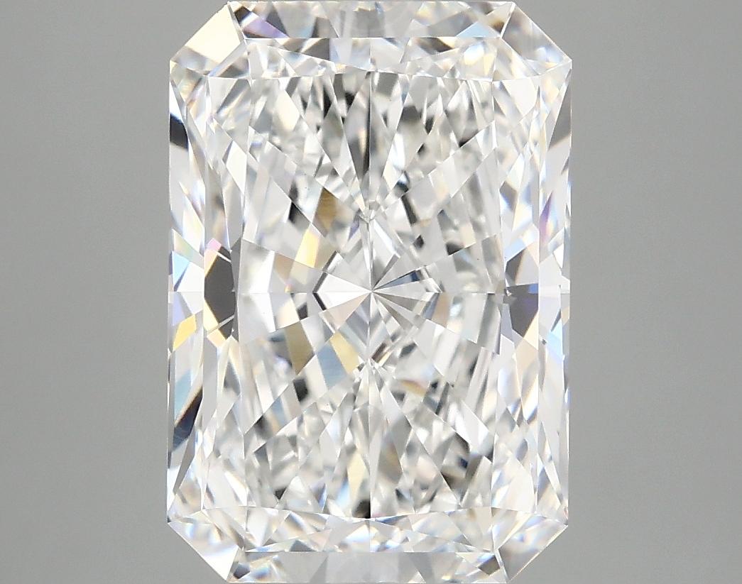 4.9 Carat Radiant Shaped Ideal Cut VVS2 IGI Certified Lab Grown Diamond